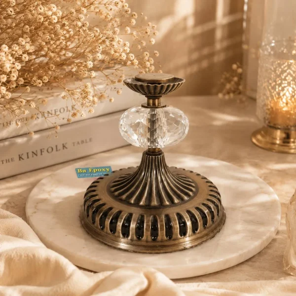 پایه طرح شیپور کریستال دار