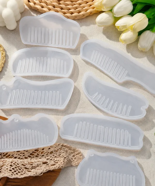 Comb-shaped silicone mold