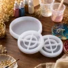 Round silicone mold with a rim